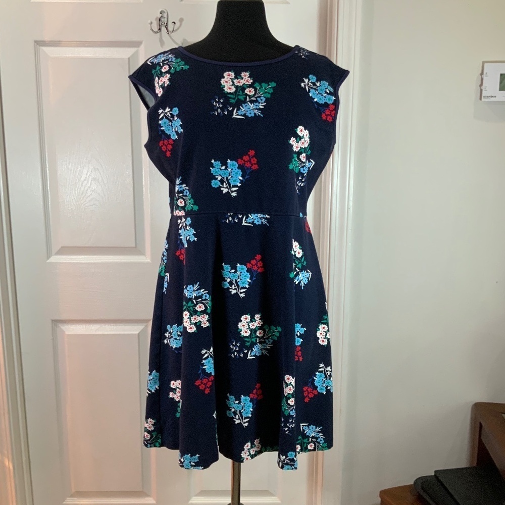 Draper James Navy Floral A Line Dress Size Large